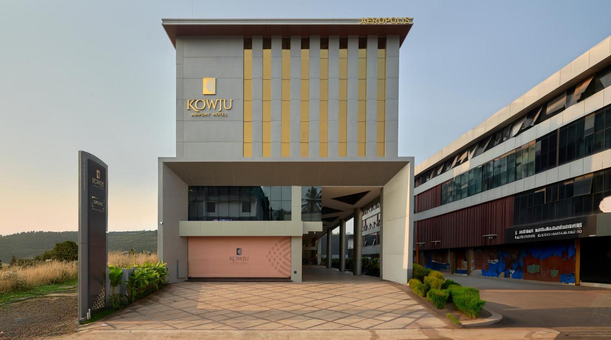 Kowju Airport Hotel Calicut Kondotty Exterior photo
