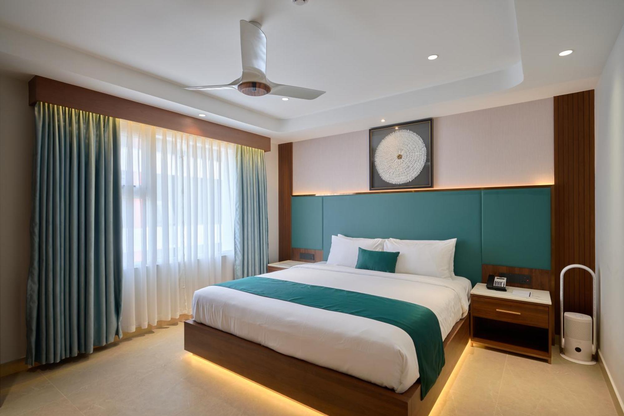 Kowju Airport Hotel Calicut Kondotty Exterior photo
