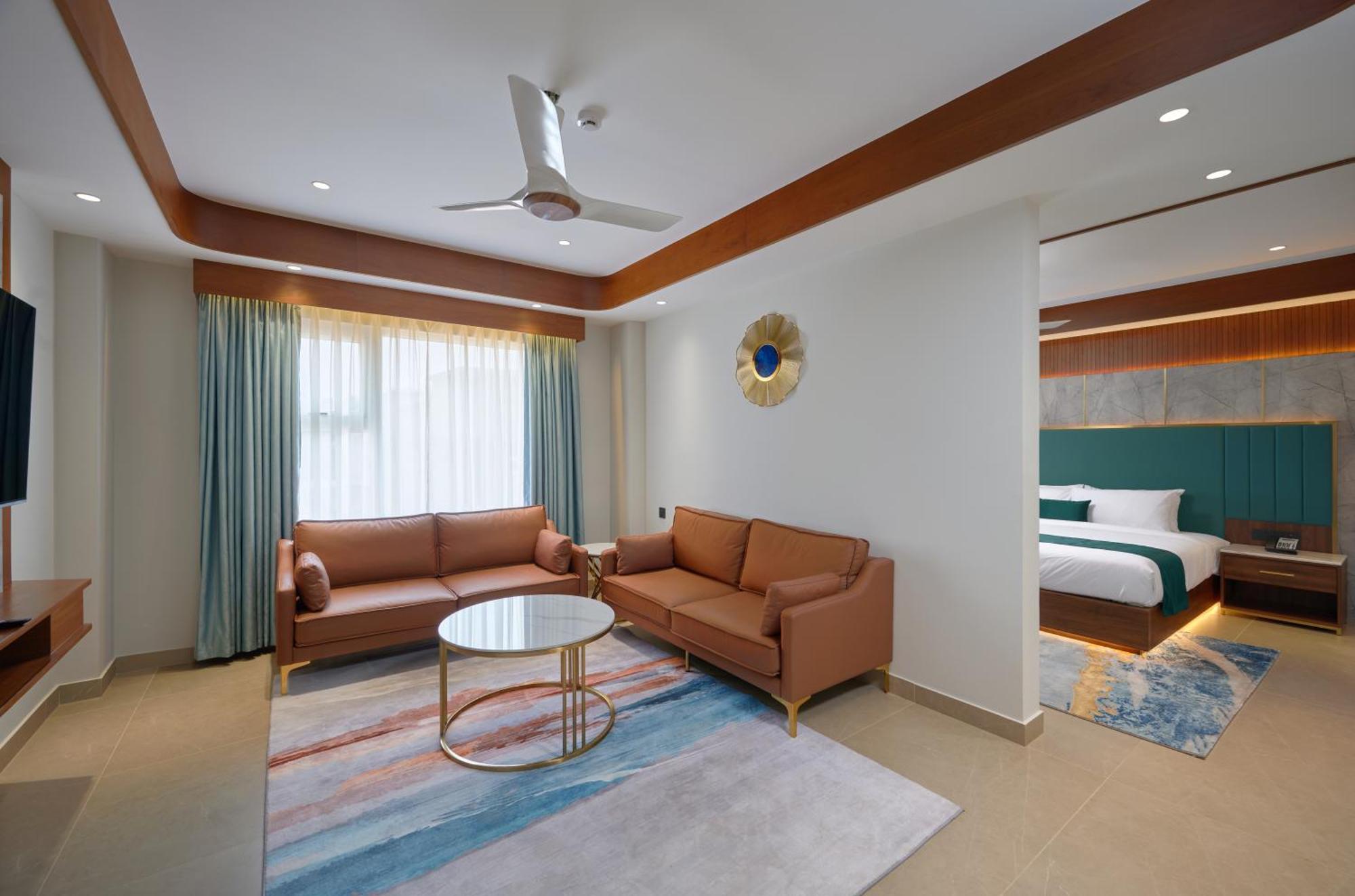 Kowju Airport Hotel Calicut Kondotty Exterior photo