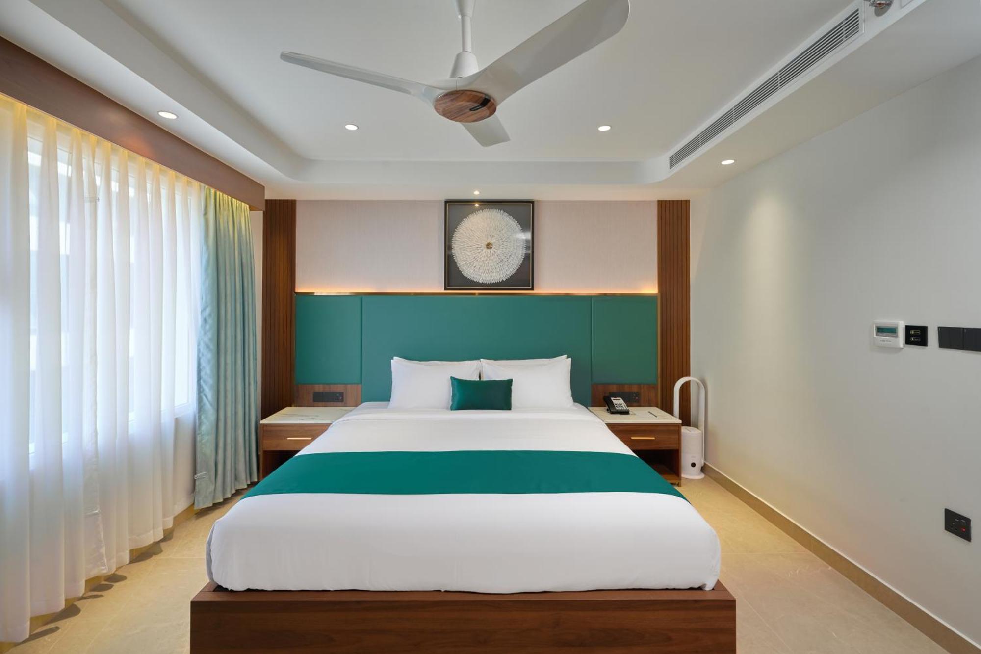 Kowju Airport Hotel Calicut Kondotty Exterior photo